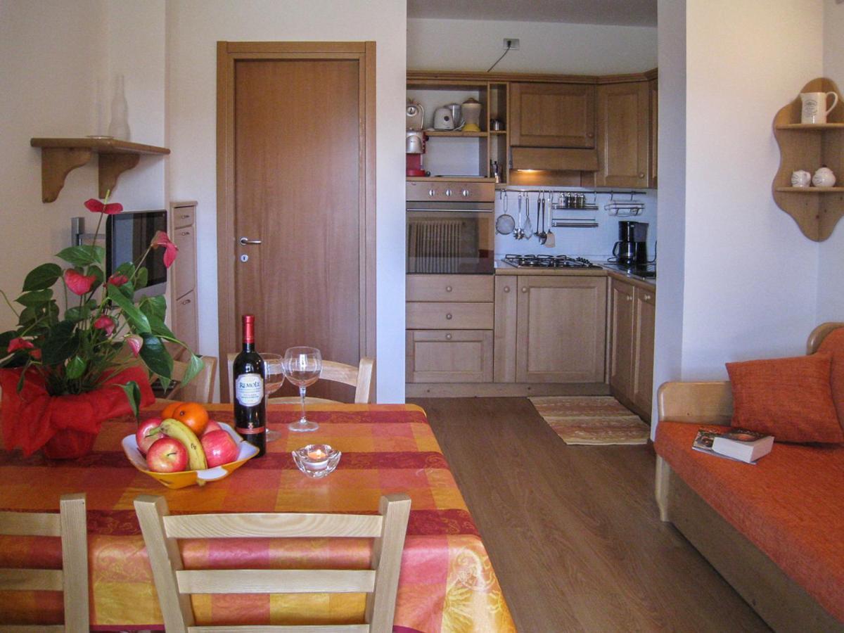 Borgo Chiaro Apartment Colico Exterior photo