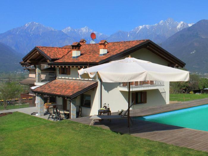 Borgo Chiaro Apartment Colico Exterior photo